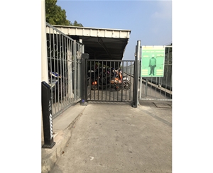 工程圖片